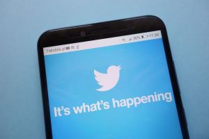 Twitter apologizes for misusing data, Dick’s Sporting Goods mulls ditching all guns, and why employers must support mental health