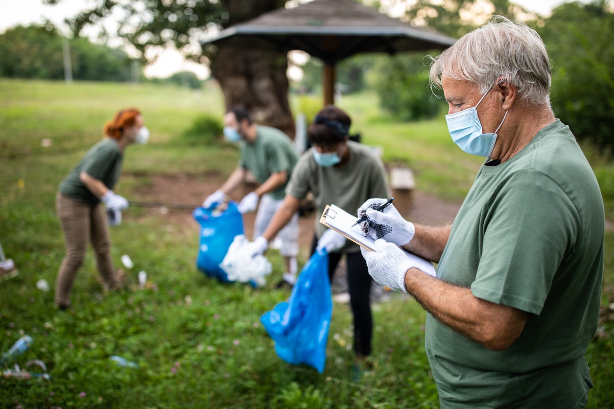 social-volunteering-CSR-comms