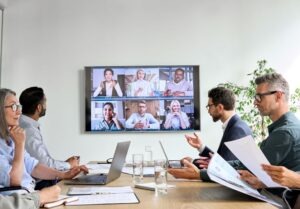 How to lead better meetings in 2022