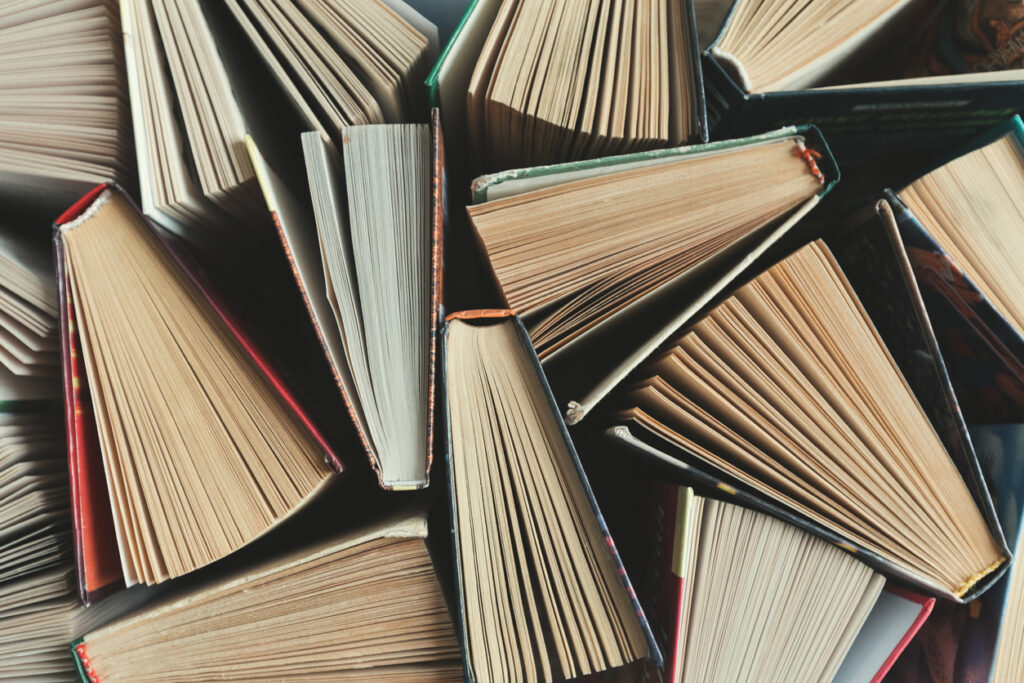 8 books every PR pro should read