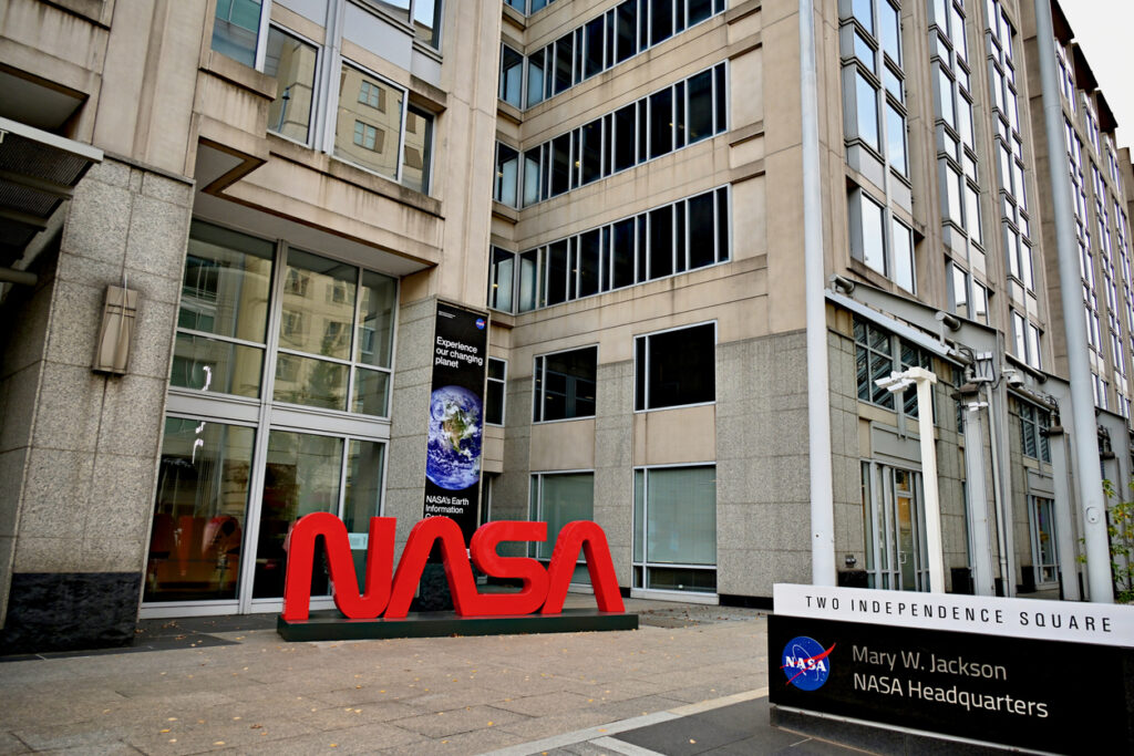 The Scoop: How NASA embraced its kitschy, controversial ‘worm’ logo